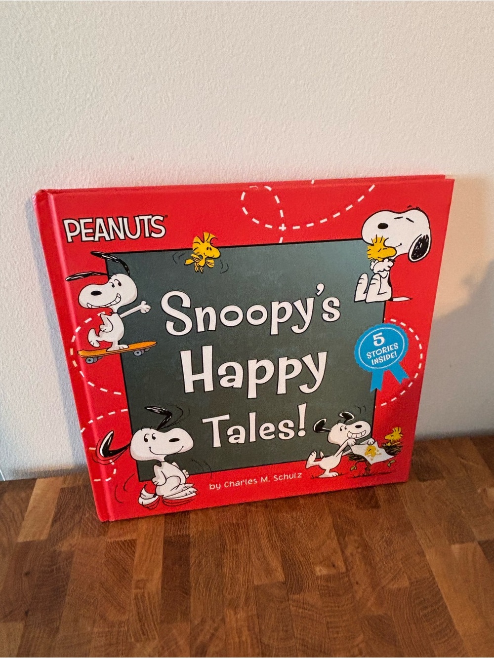 Peanuts Snoopy's Happy Tales! Kids Hardcover Book Like New